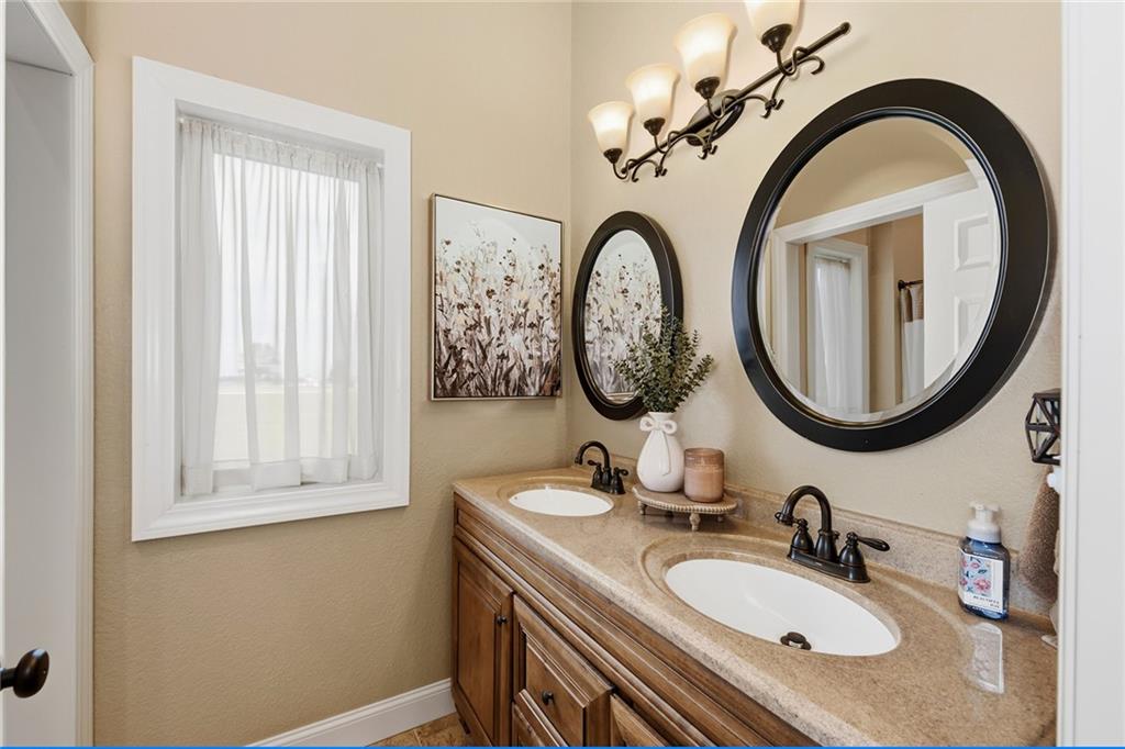 12760 Liv 2517 Road Property Photo 27