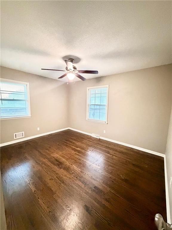 3831 S Kiger Road Property Photo 8