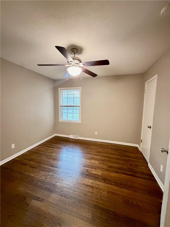 3831 S Kiger Road Property Photo 9