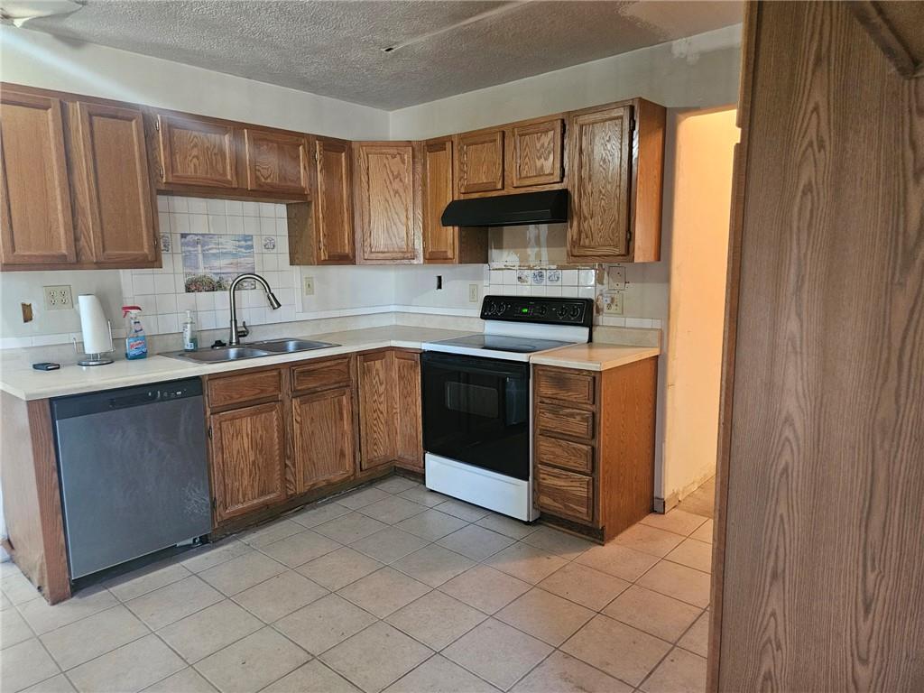 11303 E Sheley Road Property Photo 6