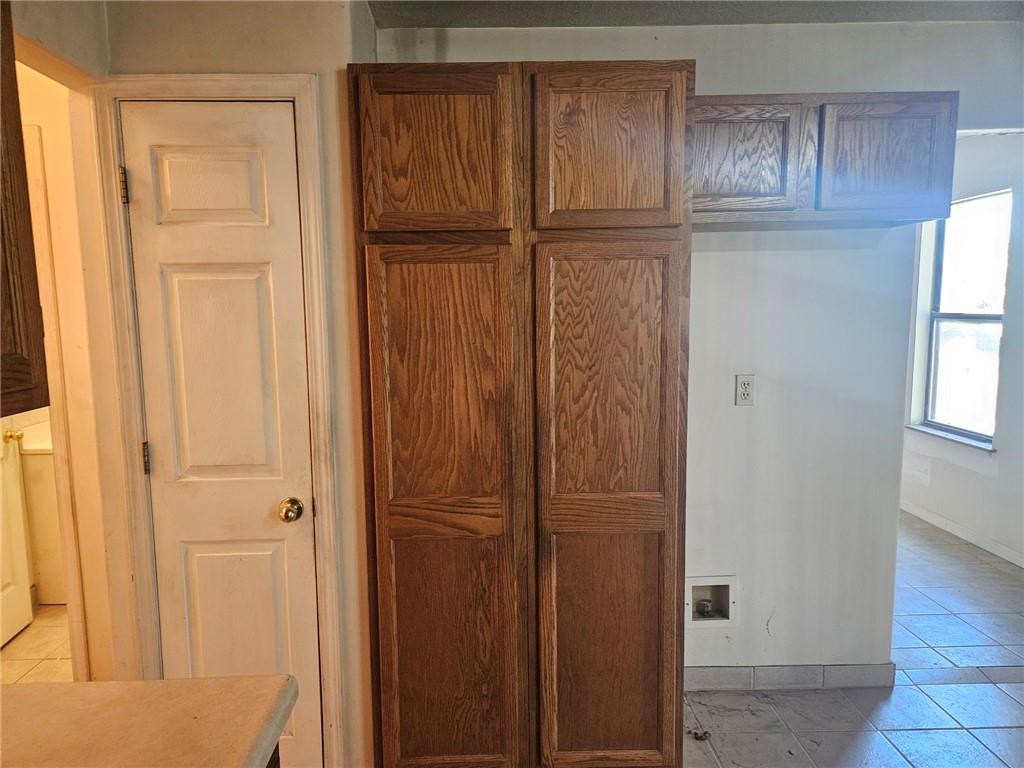 11303 E Sheley Road Property Photo 8