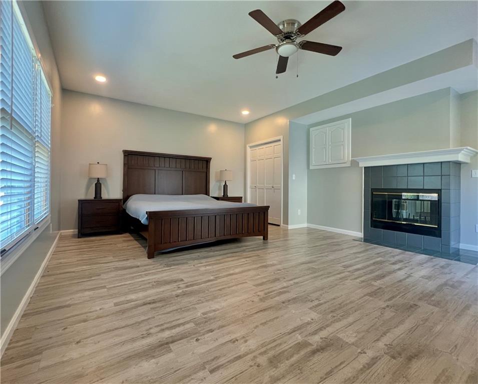 2208 Riviera Drive Property Photo 10