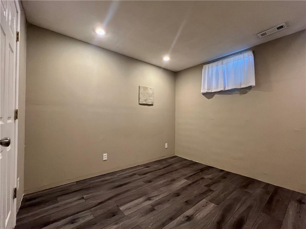2208 Riviera Drive Property Photo 20