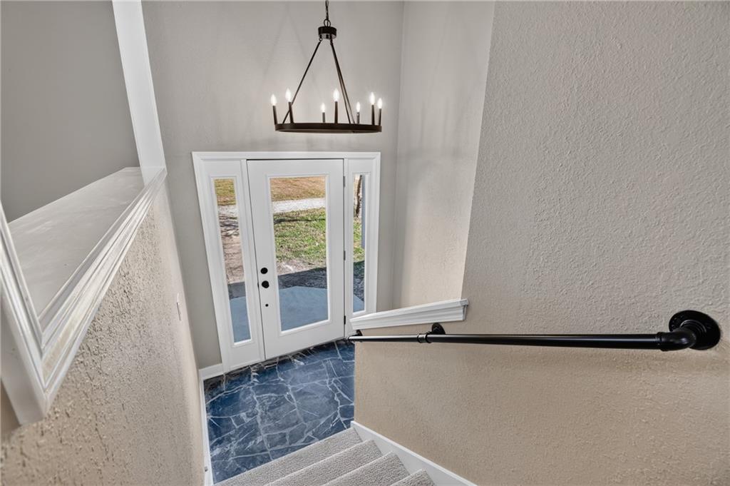 26502 Blinker Light Road Property Photo 5