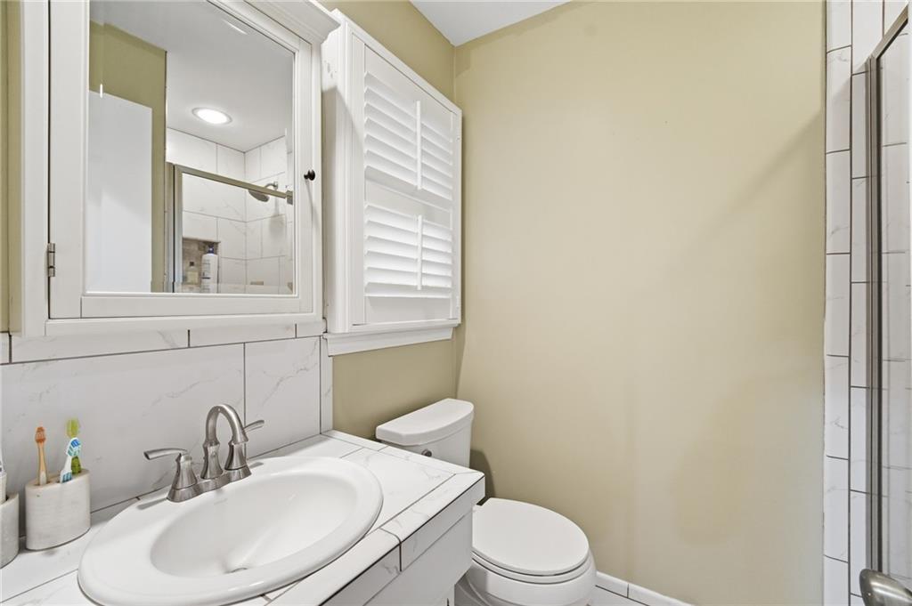 10709 W 101st Street Property Photo 24