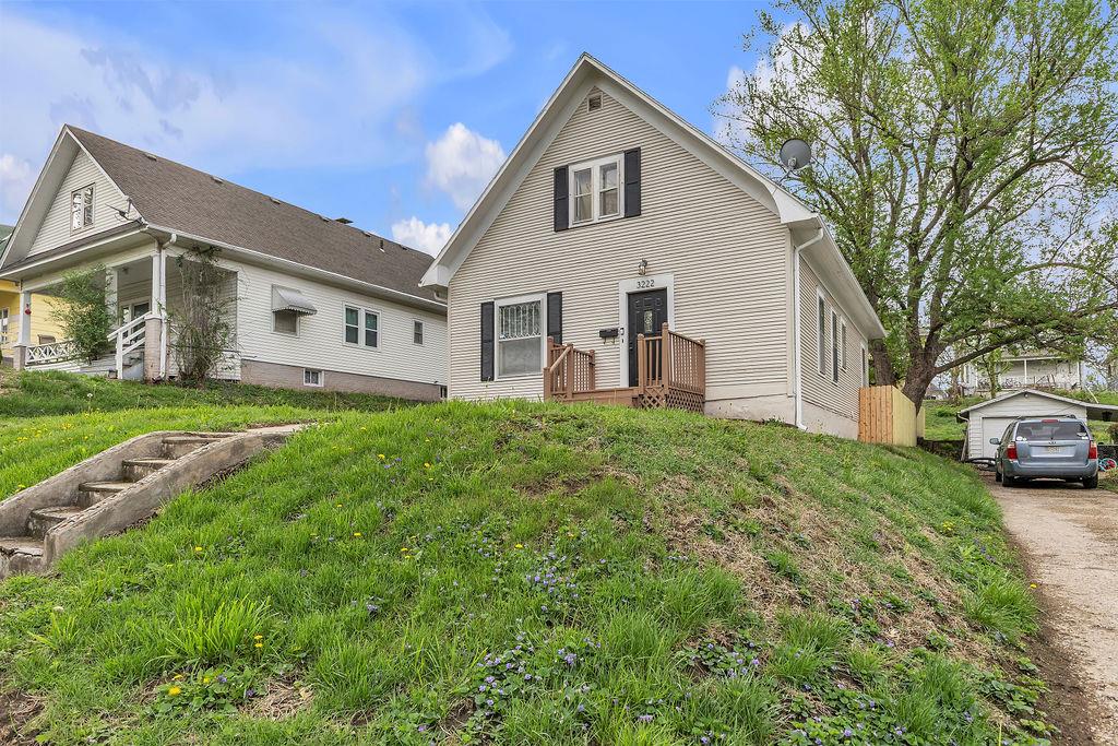 3222 Penn Street Property Photo 2