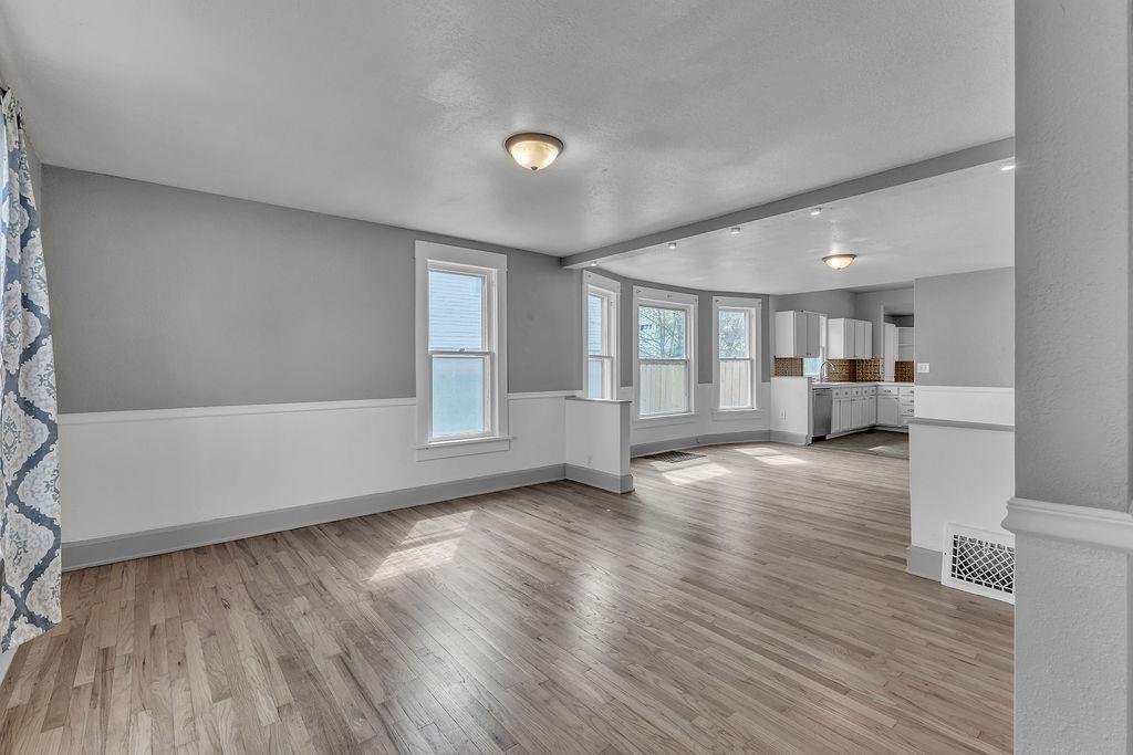 3222 Penn Street Property Photo 4