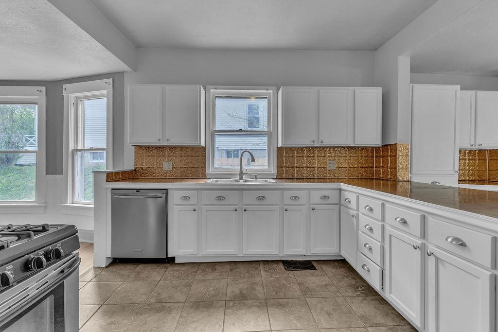 3222 Penn Street Property Photo 11
