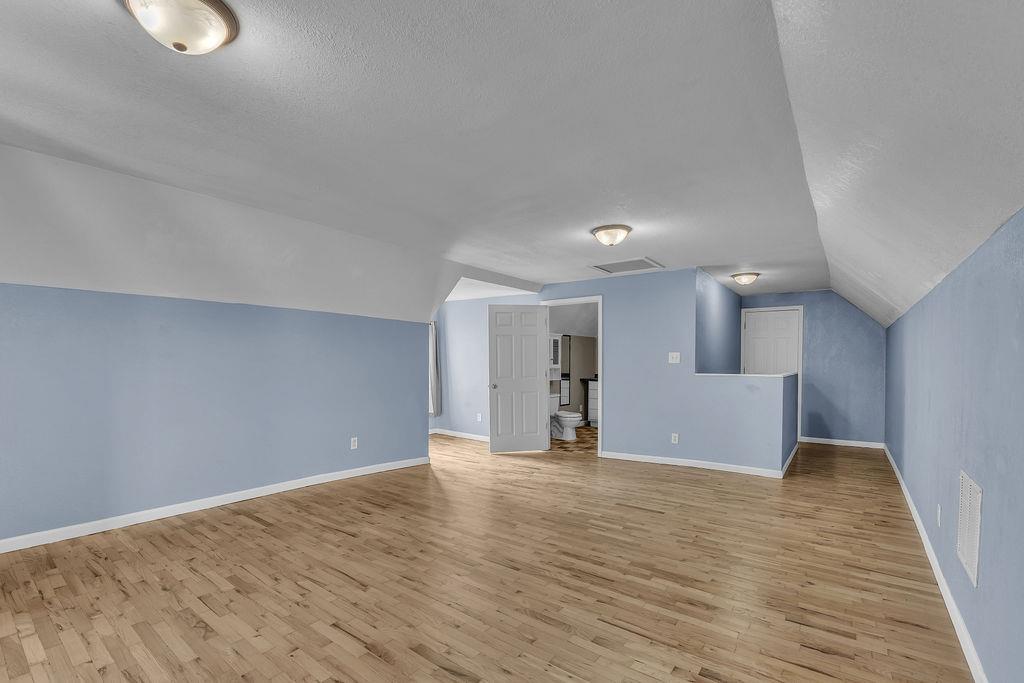 3222 Penn Street Property Photo 23
