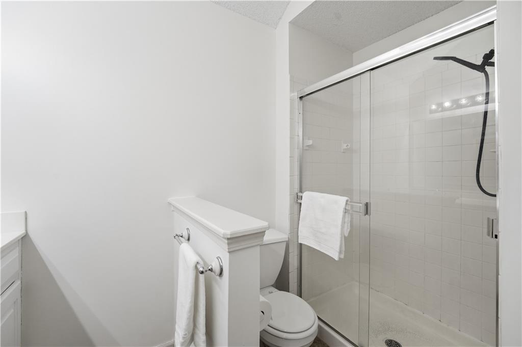 18470 W 161st Street Property Photo 23