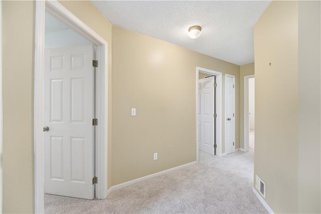 18470 W 161st Street Property Photo 25