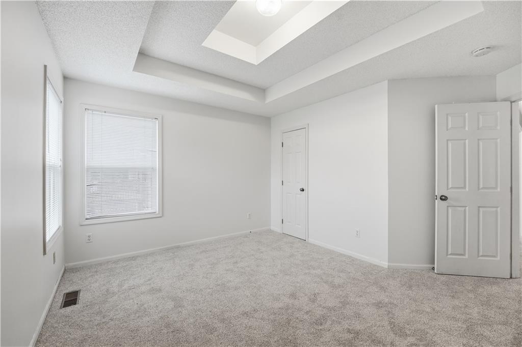 18470 W 161st Street Property Photo 28