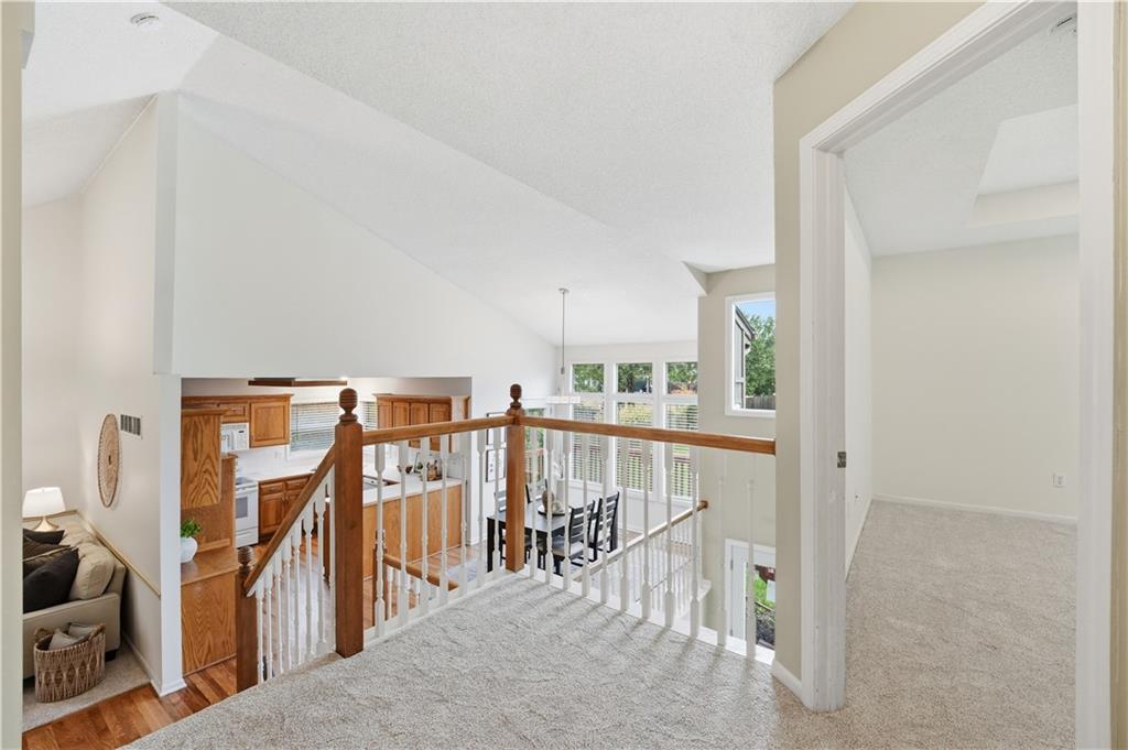 18470 W 161st Street Property Photo 32