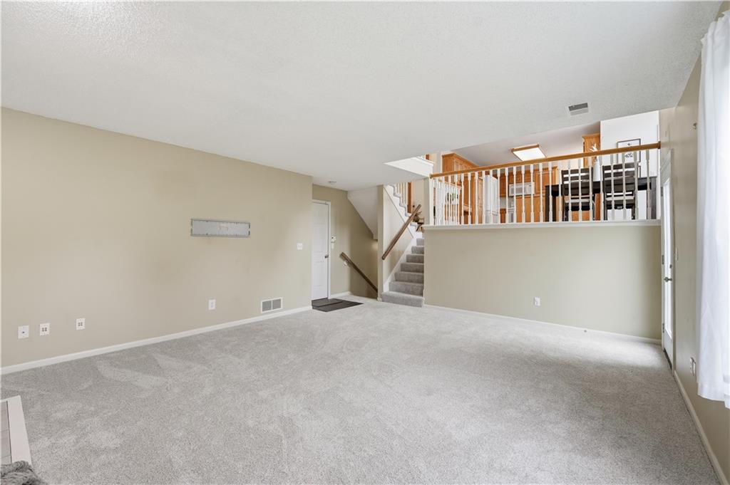 18470 W 161st Street Property Photo 35