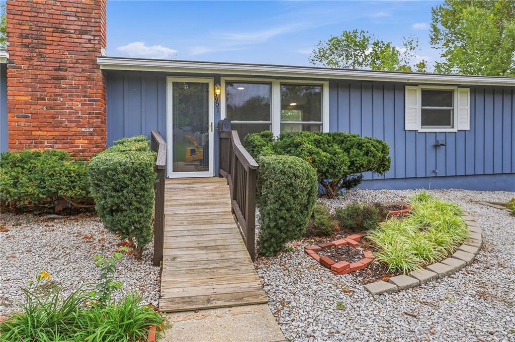 5901 N Michigan Place Property Photo 3