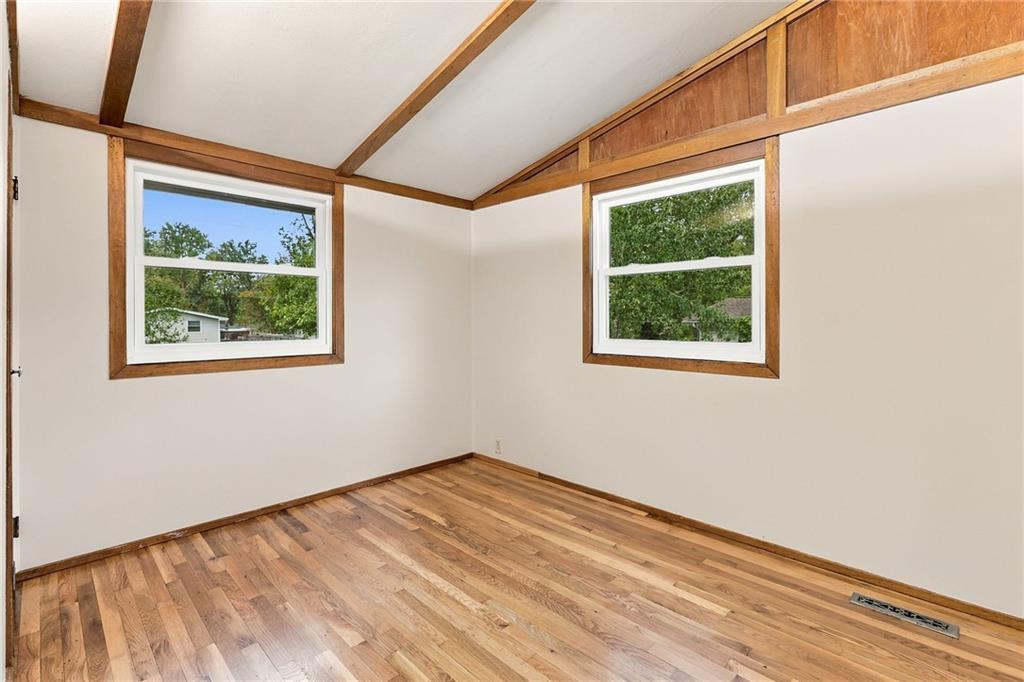 5901 N Michigan Place Property Photo 13