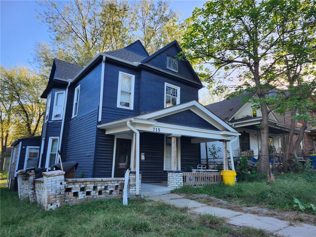 715 Lafayette Avenue Property Photo 2