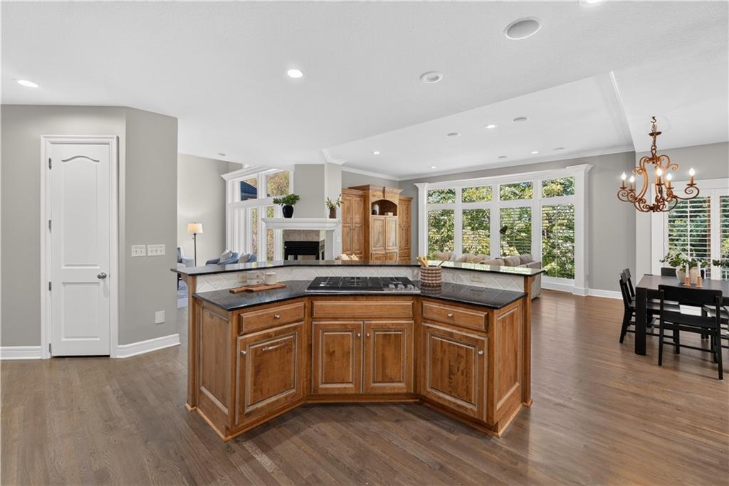 6119 S National Drive Property Photo 18