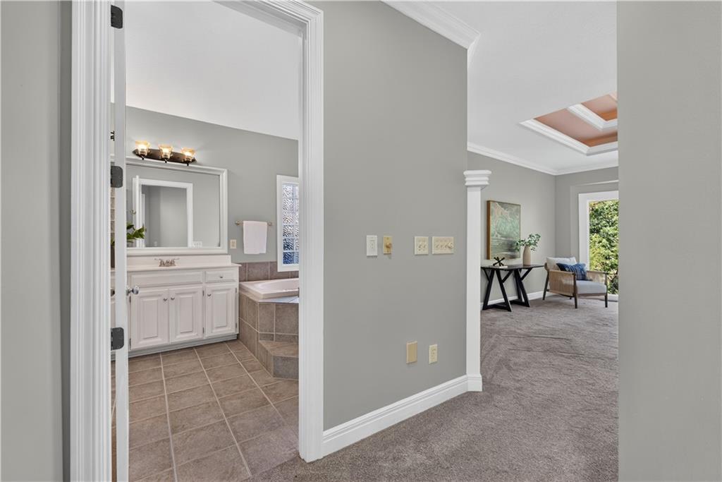 6119 S National Drive Property Photo 34
