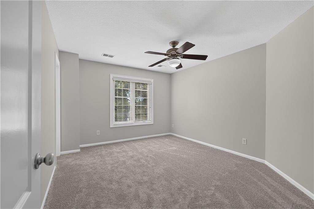 6119 S National Drive Property Photo 46