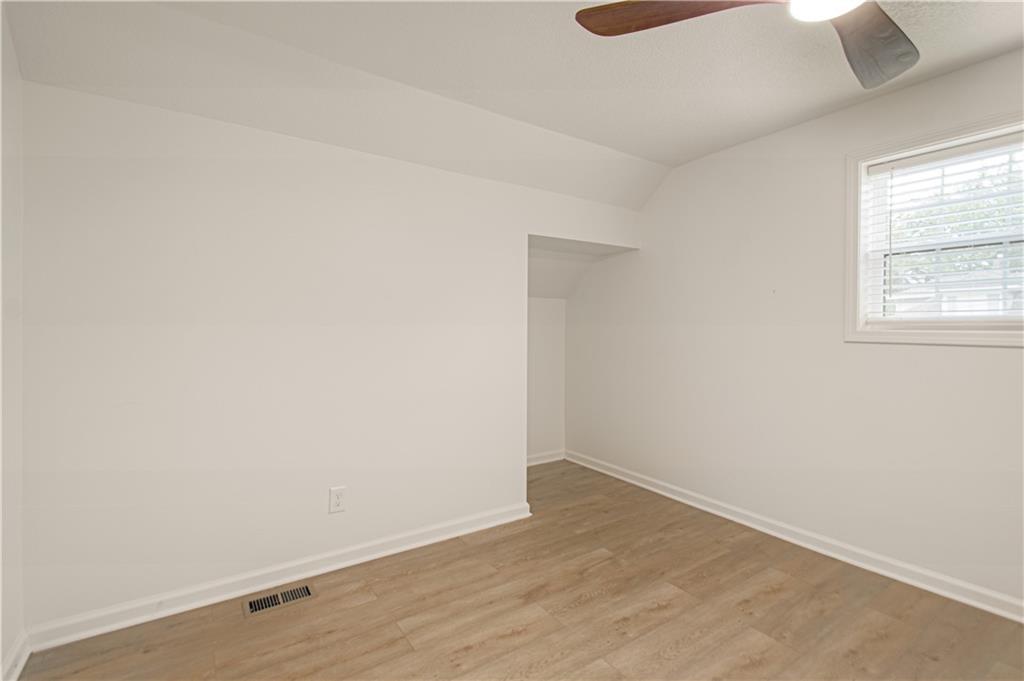 4529 Wyoming Street Property Photo 16