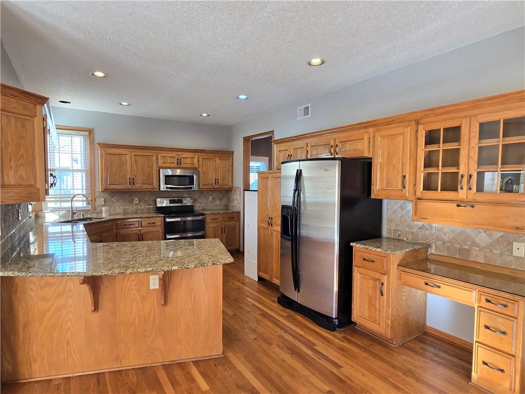 12738 King Street Property Photo 4