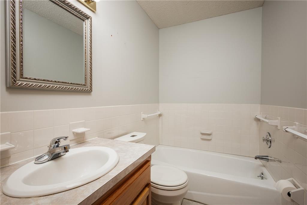 116 Sibley Street Property Photo 23