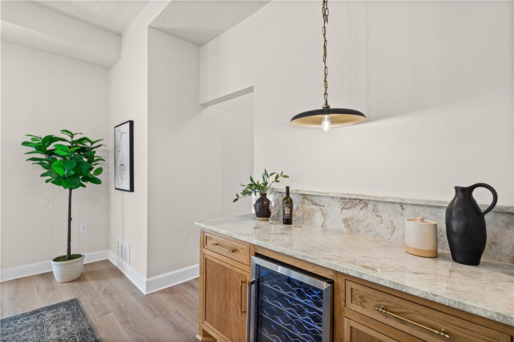 3530 Kenwood Avenue Property Photo 13