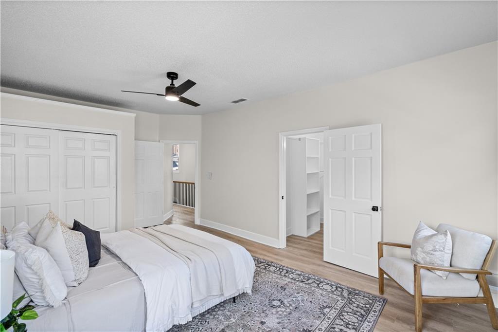 3530 Kenwood Avenue Property Photo 24