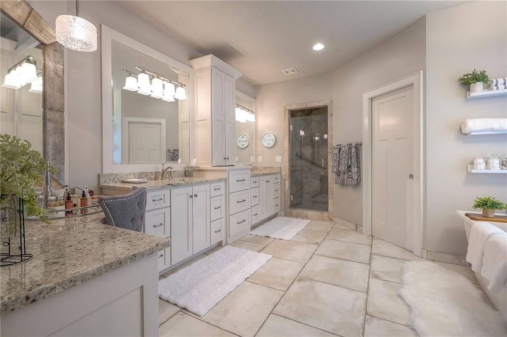 16700 Stearns Street Property Photo 53