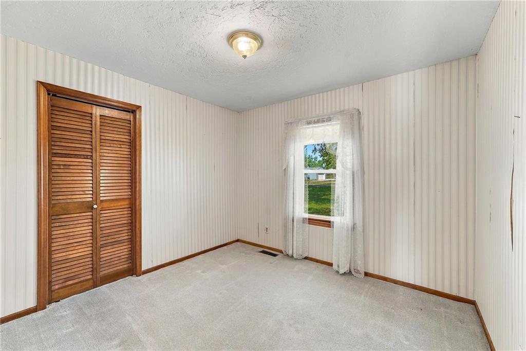 5905 E 210th Street Property Photo 25