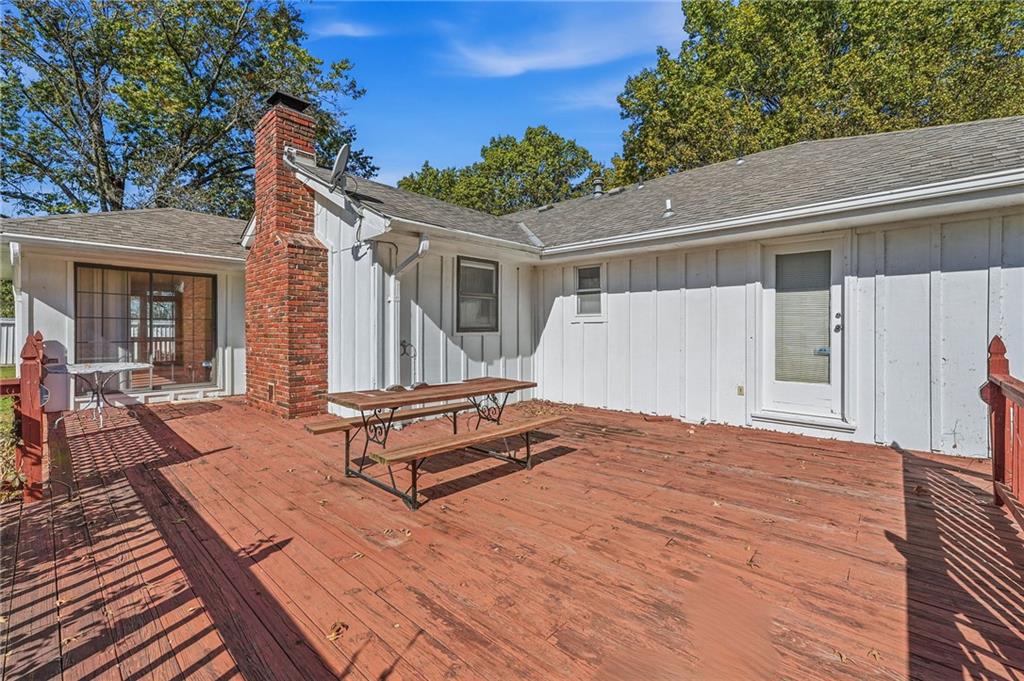 5905 E 210th Street Property Photo 36