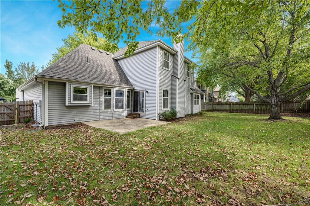 15221 W 84th Terrace Property Photo 44