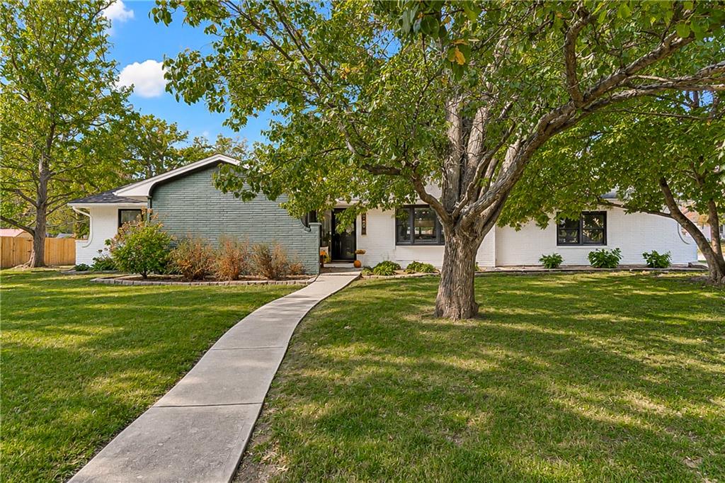 700 Parkview Street Property Photo 1
