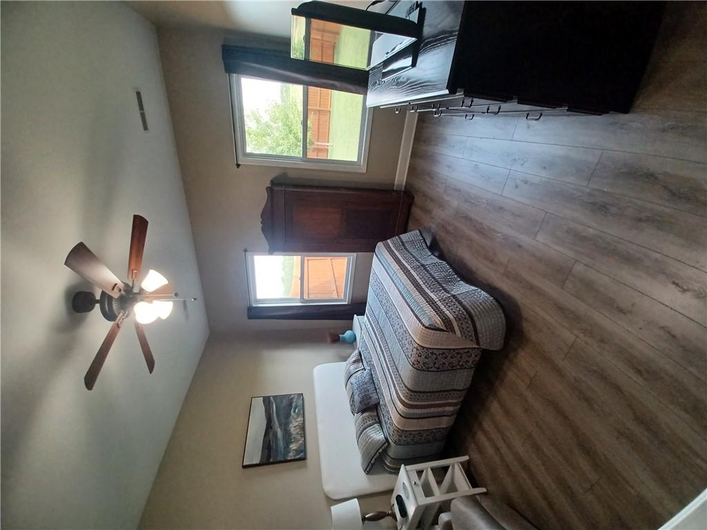 916 Cedar Court Property Photo 8