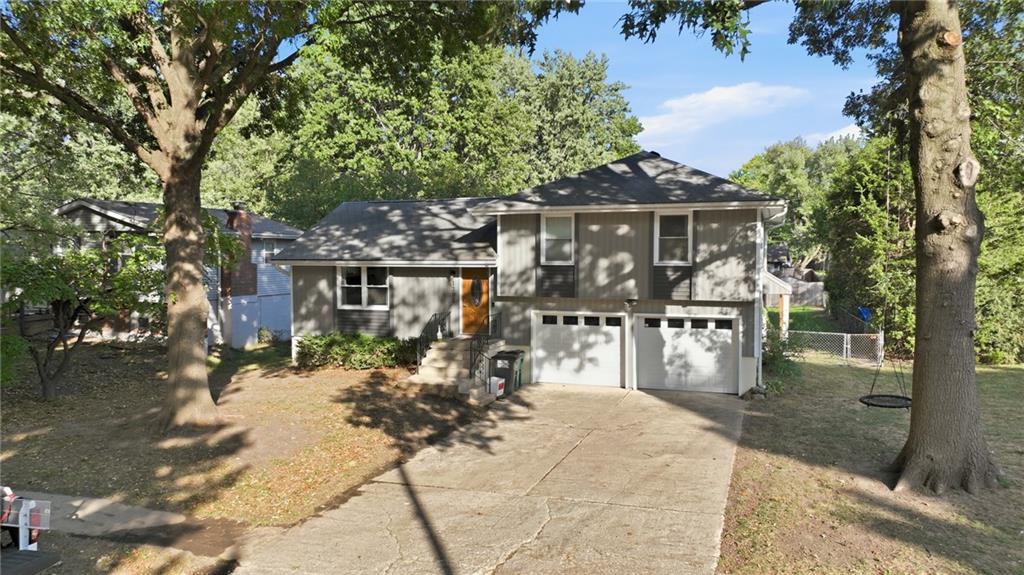 1305 Madison Street Property Photo 2