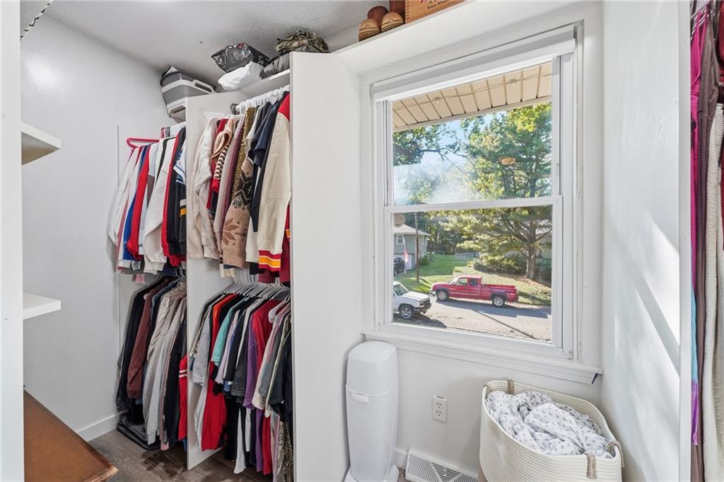 1305 Madison Street Property Photo 16