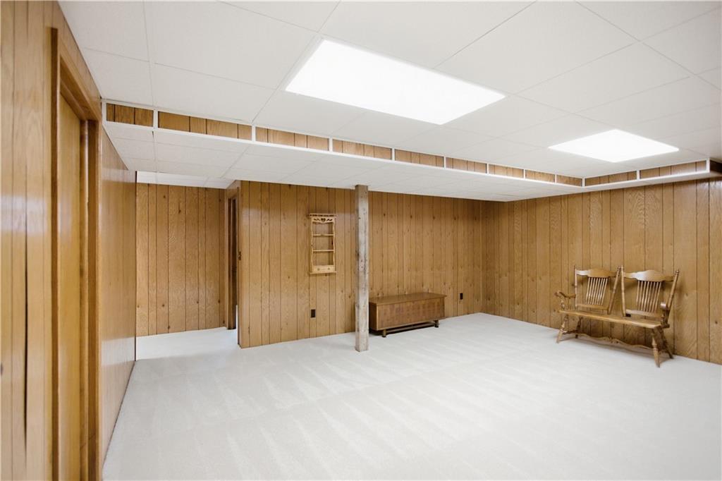 28140 Hospital Drive Property Photo 32