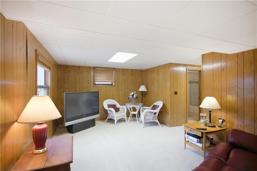 28140 Hospital Drive Property Photo 34