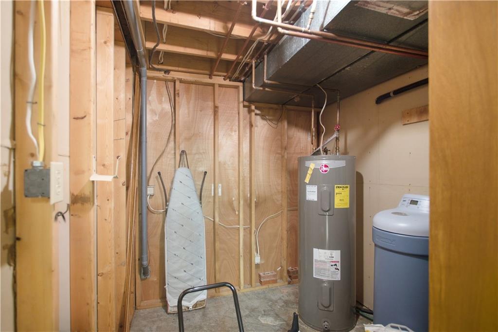 28140 Hospital Drive Property Photo 41