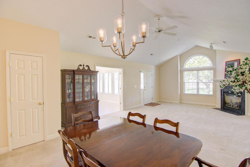 7101 Meadowsweet Lane Property Photo 6