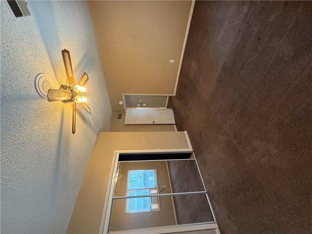 300 Jackson Avenue Property Photo 12