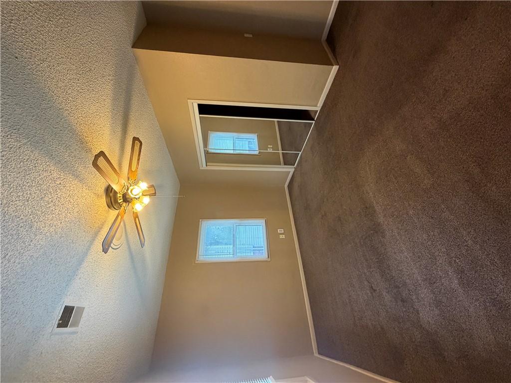300 Jackson Avenue Property Photo 13