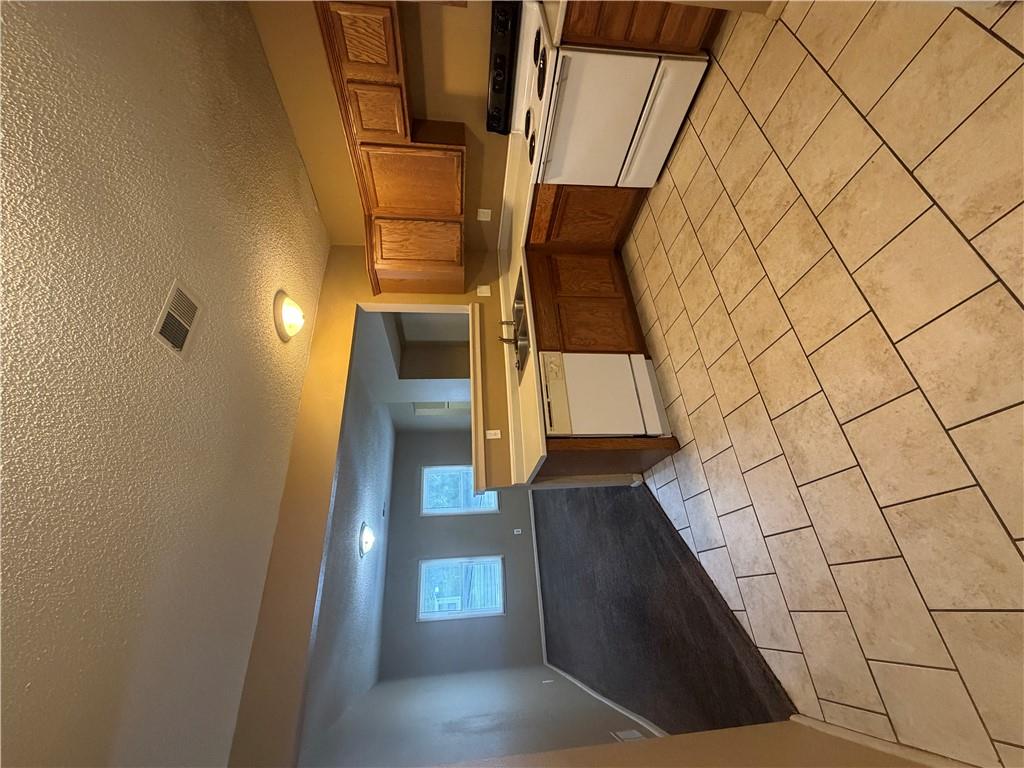 300 Jackson Avenue Property Photo 15