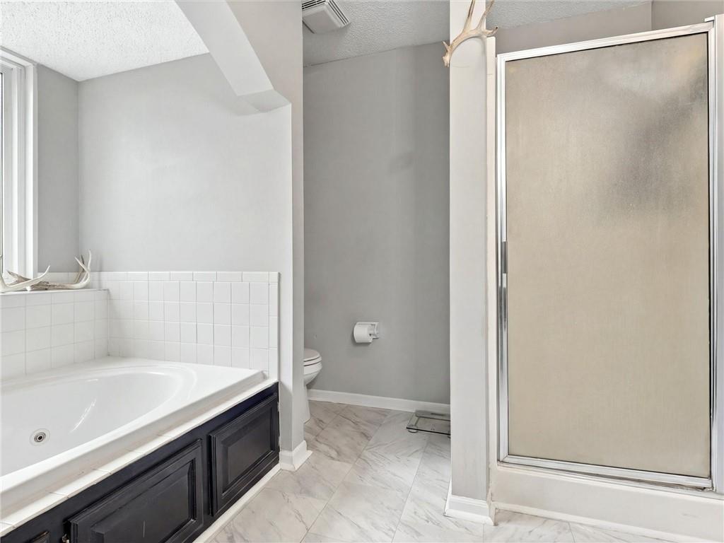 1027 Swallow Court Property Photo 17