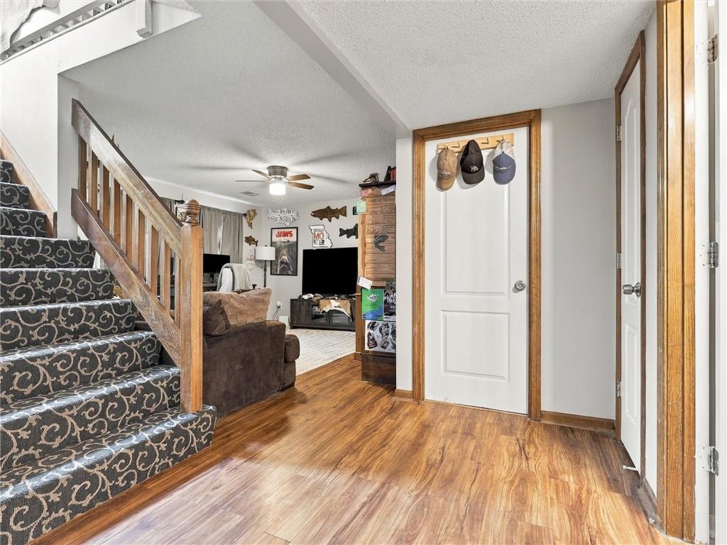 1027 Swallow Court Property Photo 18
