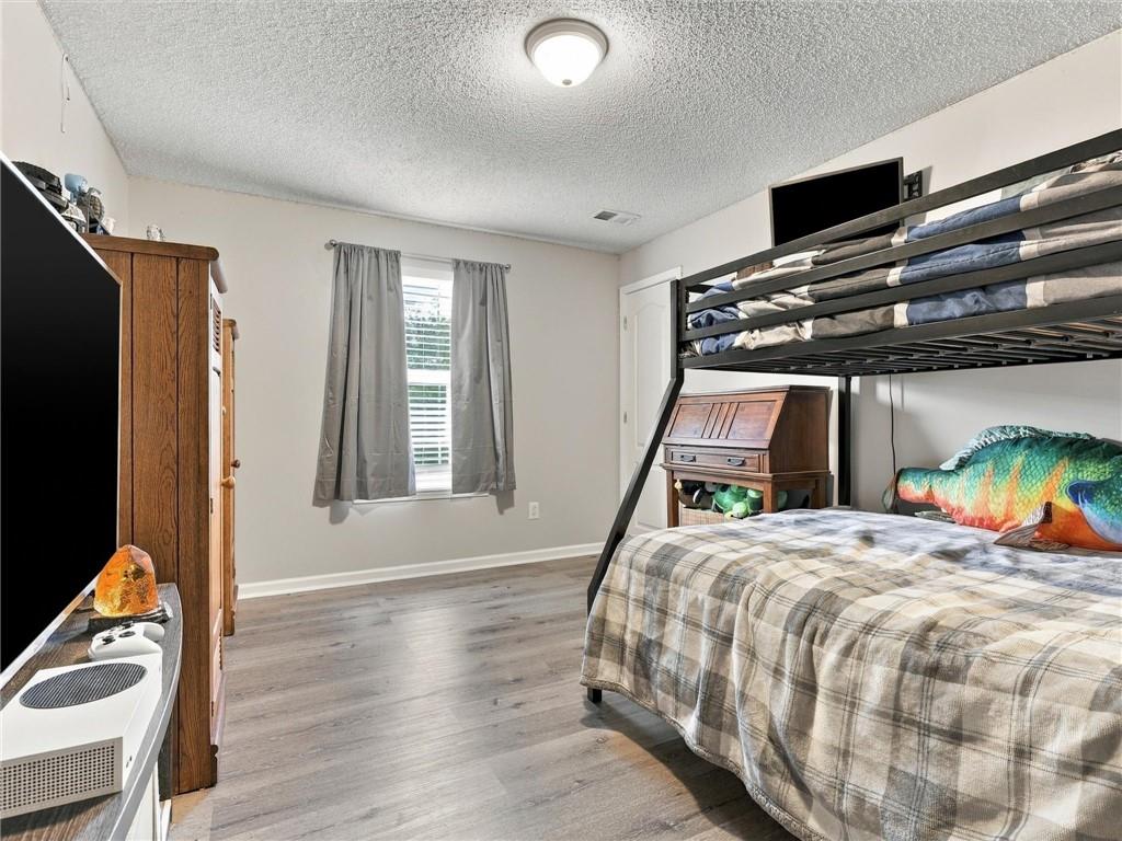 1027 Swallow Court Property Photo 22