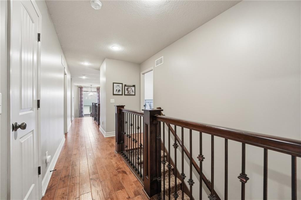 320 Nw Thoreau Circle Property Photo 38