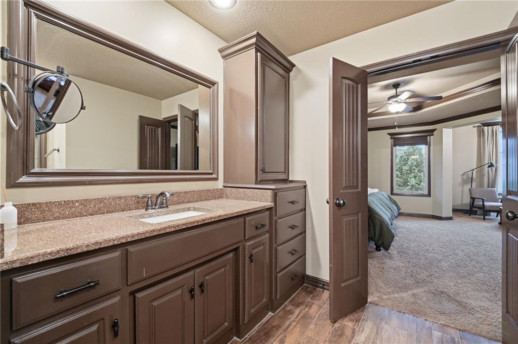 320 Nw Thoreau Circle Property Photo 47