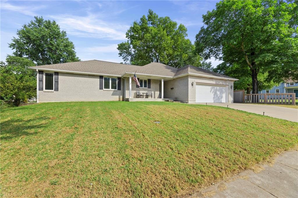 1112 Church Street Property Photo 3